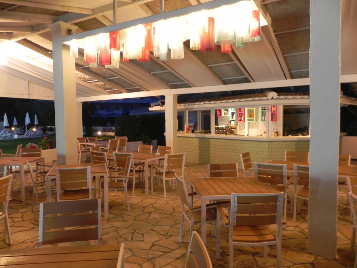 Hotel Albatros Μωραΐτικα Εξωτερικό φωτογραφία
