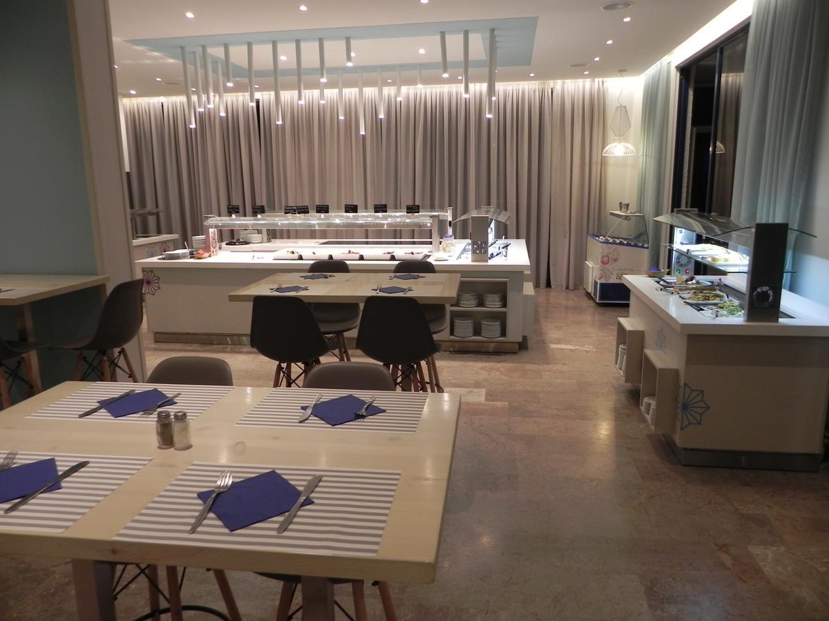 Hotel Albatros Μωραΐτικα Εξωτερικό φωτογραφία